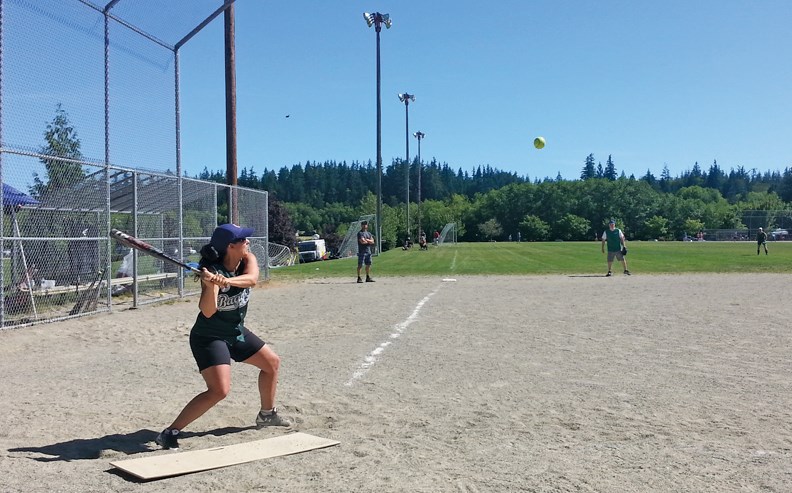 slo-pitch