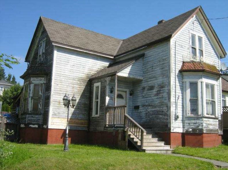 1031 Sixth Ave. Moody Park