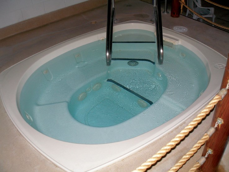 hot tub