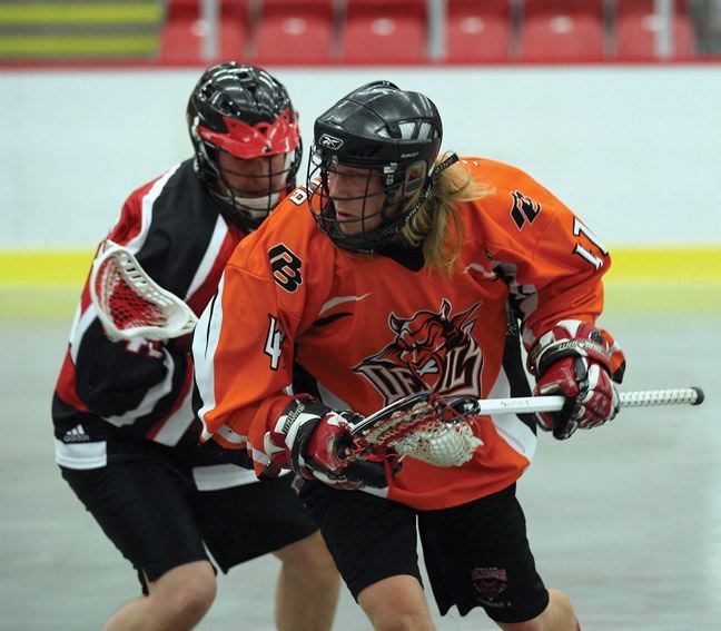 SPORT-senior-lacrosse-playo.jpg
