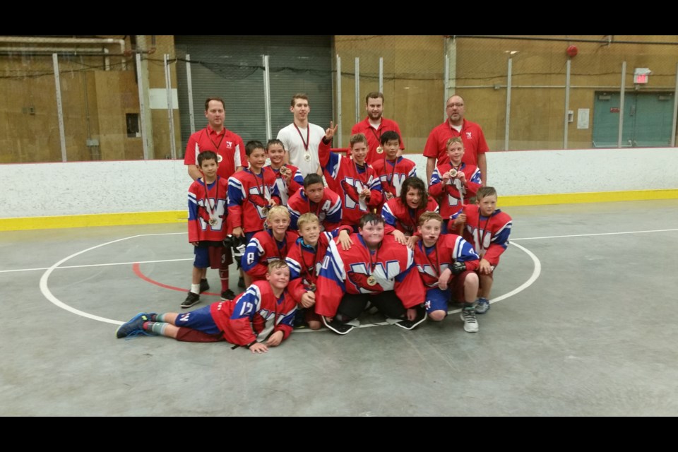 The Novice A2 Salmonbellies won a gold medal in the A2 division at the recent Golden Spike Tournament in Port Coquitlam.