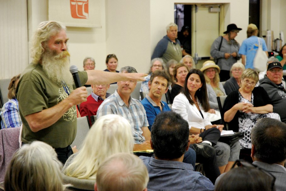 Roberts Creek resident Scott Avery speaking at the Aug. 29 housing town hall at the Sechelt Indian Band Hall.