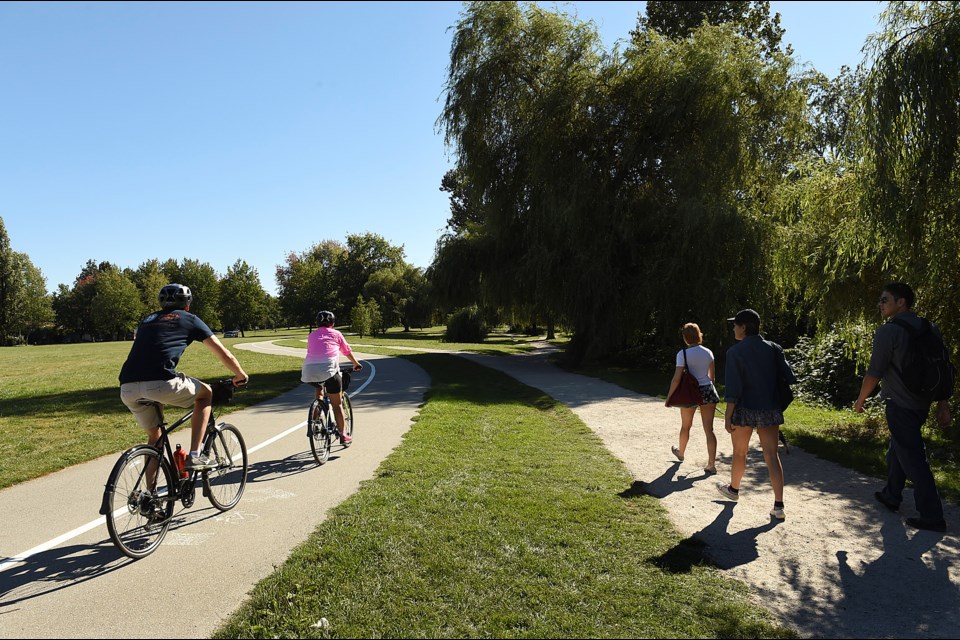 Examples of various materials used across the city include rubber running tracks and geocell material next to buildings and condos. Crushed stone can be found on paths in some city parks, including Trout Lake where there’s a crushed stone walking path next to an asphalt cycling path. Photo Dan Toulgoet