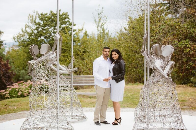 Arvinder Gill and Sukhdeep Uppal became the first couple to place a love lock on the city’s newest p