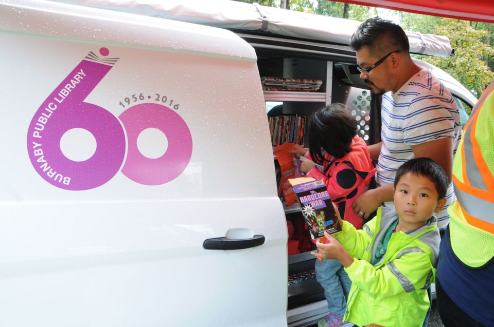 pop-up library, Cameron