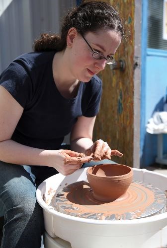 pottery-classes--sign-up.01.jpg