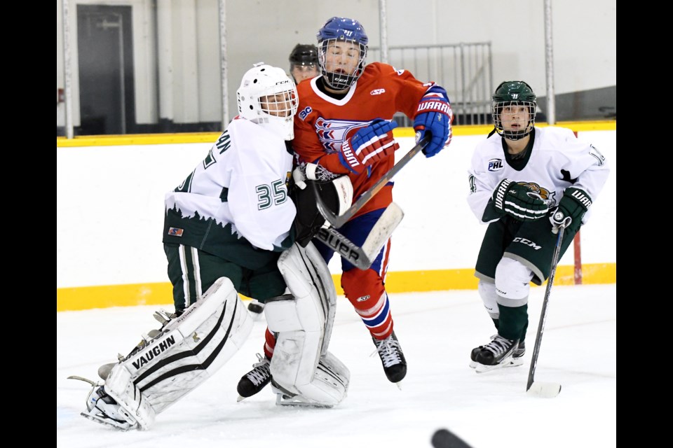 The Vancouver Northeast Chiefs rolled out with six unanswered first period goals to blast the South Island Royals 10-2 in their season opener last weekend.