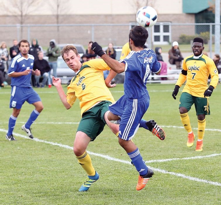 UNBC-soccer-wrap.19_1018201.jpg