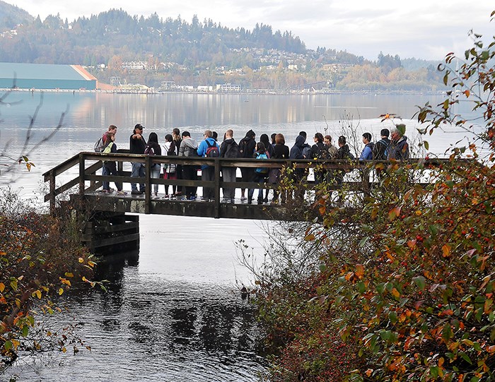 Gleneagle kids on dock