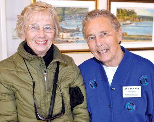 Eleanor Reemeyer and Verna Crittenden