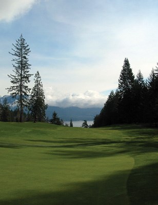The Bowen Island Golf Club, opened in 2006, offers stunning rainforest, water and mountain views.
