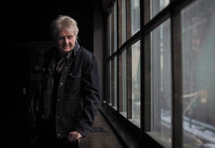 tom-cochrane-and-red-rider..jpg