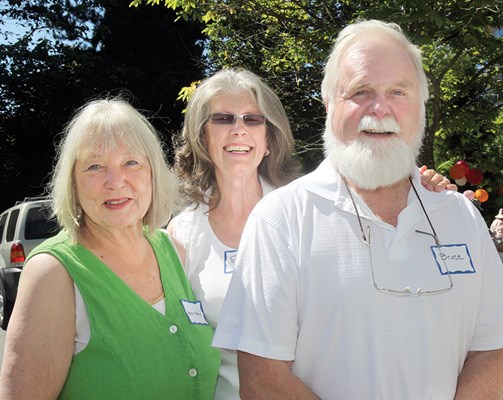 Karin Morris, Edie Lenzen and Bruce Young enjoy some genuine summer weather.