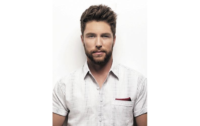 A-Echris-lane--country-sing.jpg