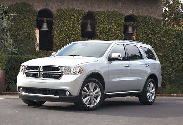 A cool design and fantastic towing power are two of the features that give the 2012 Dodge Durango the potential to stand out from the SUV crowd. Some minor flaws, however, are still holding the Durango back.