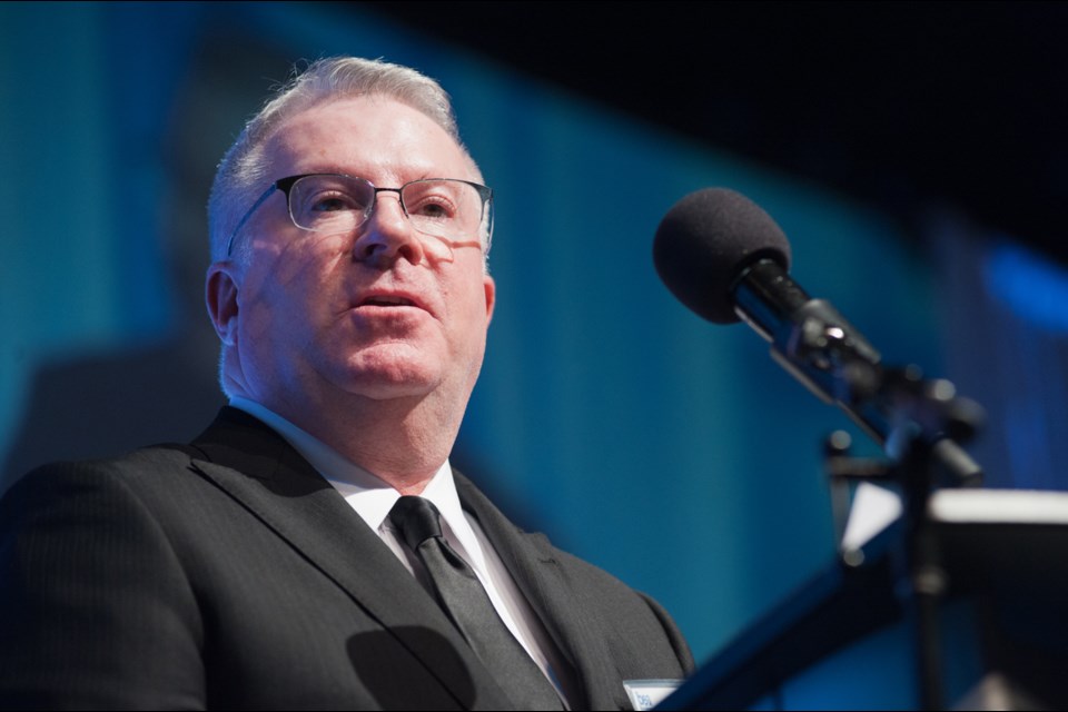 Robert Thurlow general manager of McArthurGlen Designer Outlet Vancouver Airport, accepted the award for his mall which has exceeded the firm’s projections for customers visits and sales in its first year of operation. Photo by Rob Newell/Special to the News