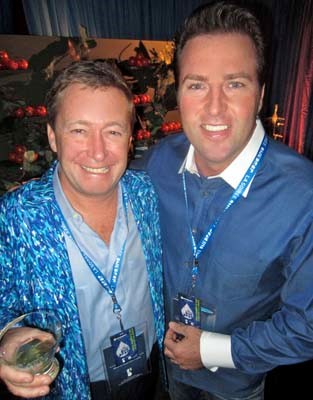 Bearfoot Bistro's André Saint Jacques and Seaspan Chairman Kyle Washington, gala sponsor of La Soirée, help raise funds to ensure everyone has access to water.
