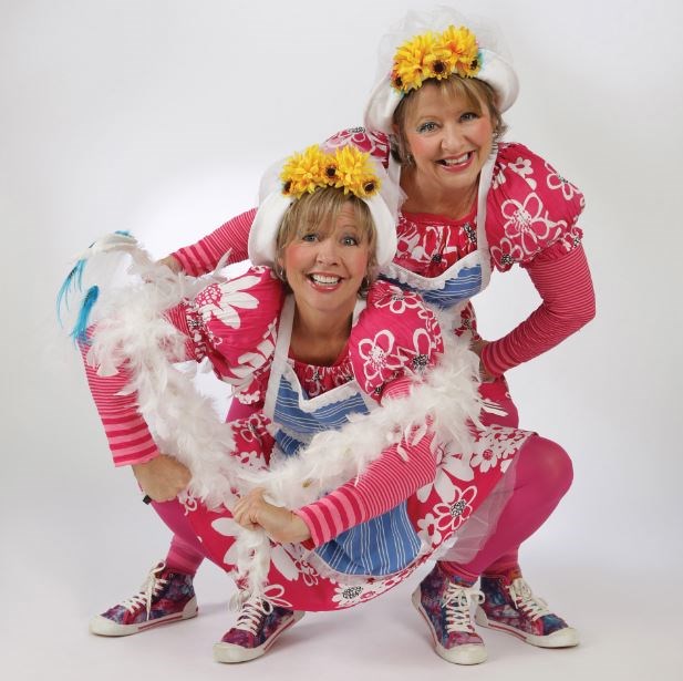 Lisa and Linda