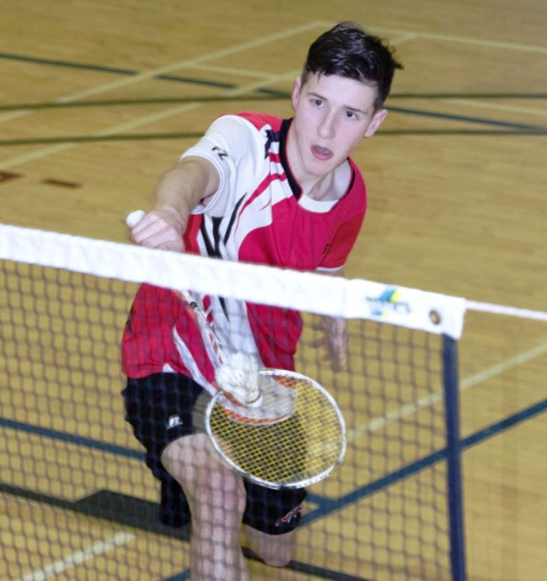 SPORT-badminton-jarin-davis.jpg