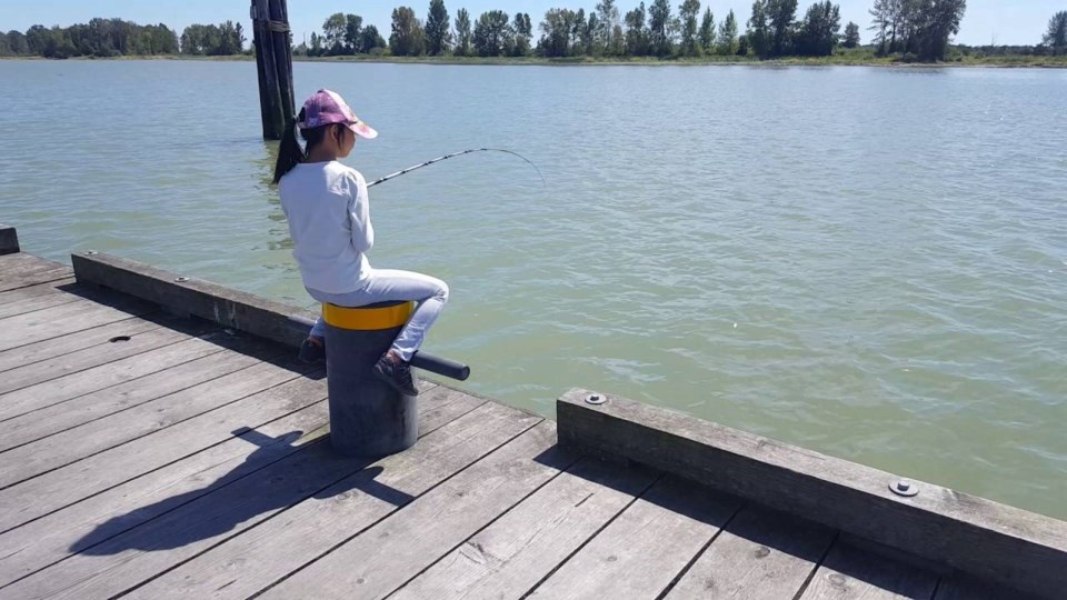 pier fishing.jpg