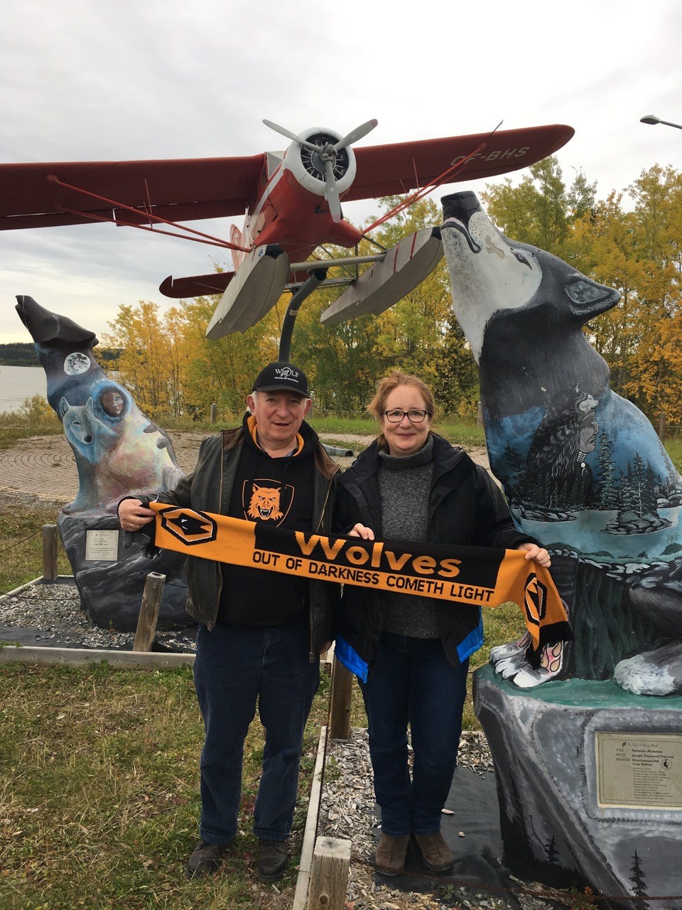 Natasha George and Fred Richings from Wolverhampton, England won a 12-day trip to Manitoba. They sho