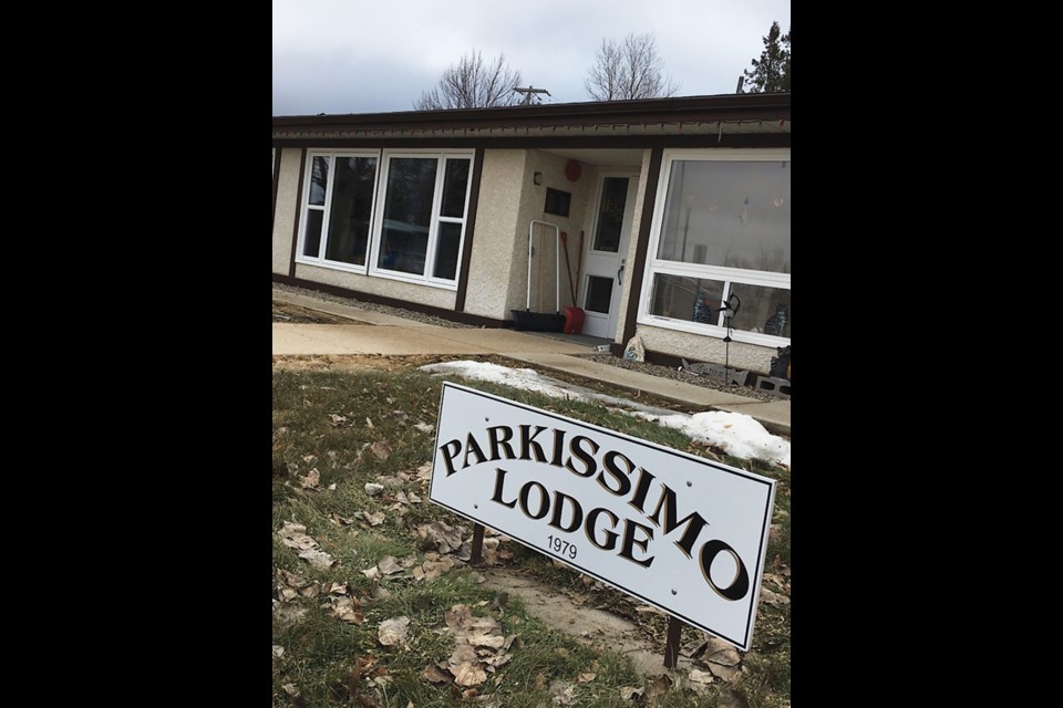 Recently, Parkissimo Lodge got a lovely new window in the Common area, installed by Kevin Bonner and Tristan Gardham of Assiniboine Window and Door Company.