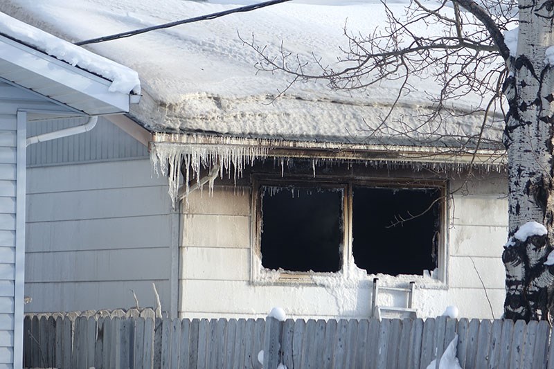 A 20-year-old woman died and a 21-year-old man was seriously injured in a Jan. 24 house fire on Centennial Drive East in Thompson’s Southwood neighbourhood.