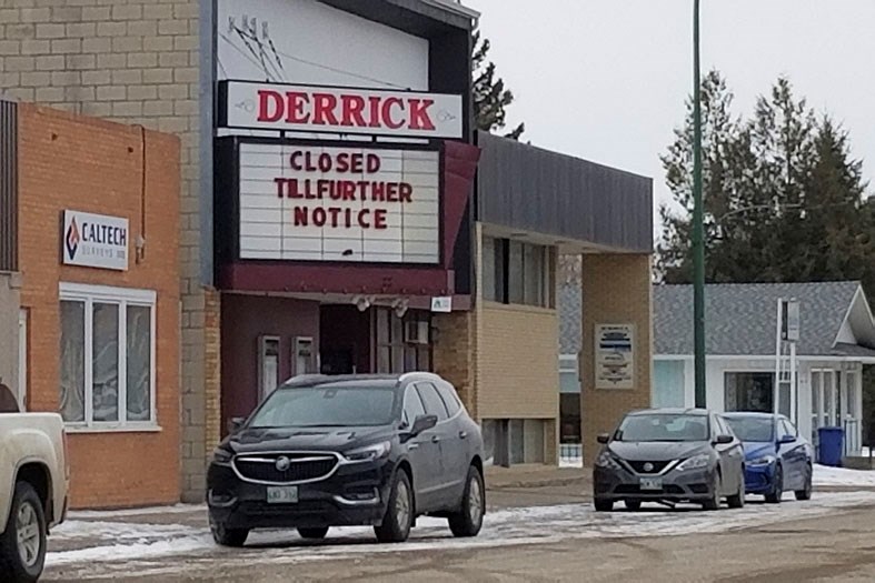 Virden’s Derrick Theatre displays a closed sign instead of upcoming shows.
