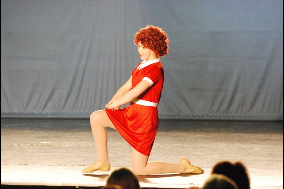 Julia Staniec was Annie for her Song & Dance Age 11-12 solo performance.