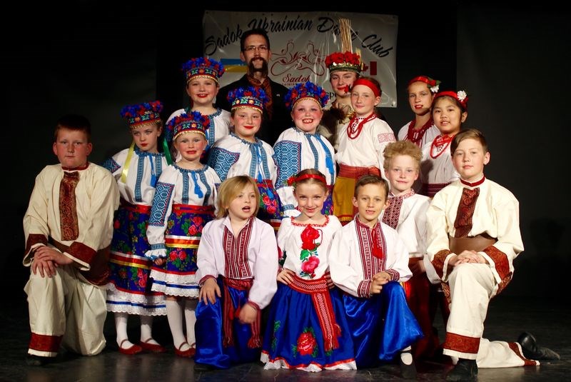The Sadok Ukrainian Dance Club’s final concert was presented in Kamsack on April 27 at the Kamsack Playhouse. Club members, from left, are: (back row) Finley Hudye, Eric Sliva (instructor) and Makayla Romaniuk; (middle) Trista Palagian, Kacee Kitchen, Meesha Romaniuk, Kira Salahub, Brooke Taylor, Have Krawetz and Melody Lin, and (front) Lee Tomkulak, Rhys Lawless, Taylor Thurlow, Seth Symak, Bobby Taylor and Joshua Hilton. Ava Tomkulak was not available for the photo.