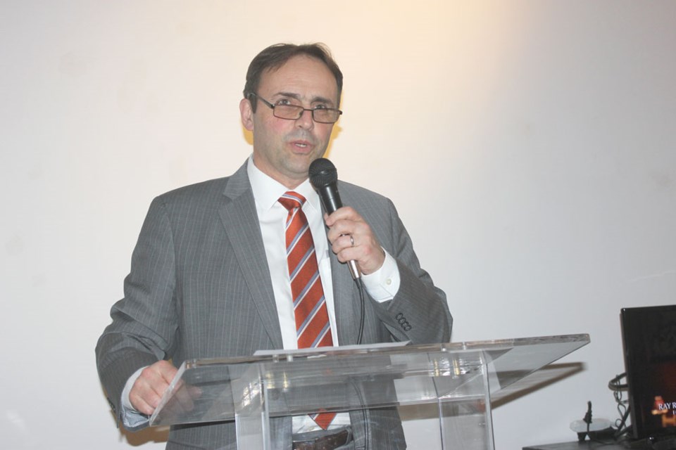 Dr. Dean Oliver