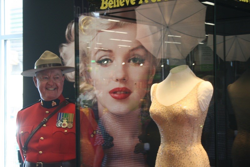 Monroe Dress