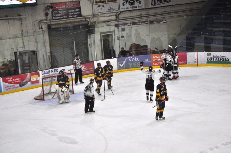 Stars Swift Goal