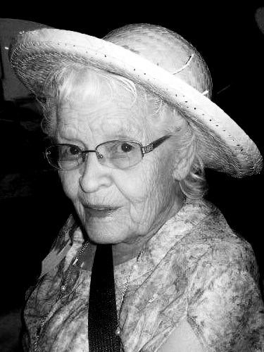 Elinor Mae MacKenzie, 1920 – 2017