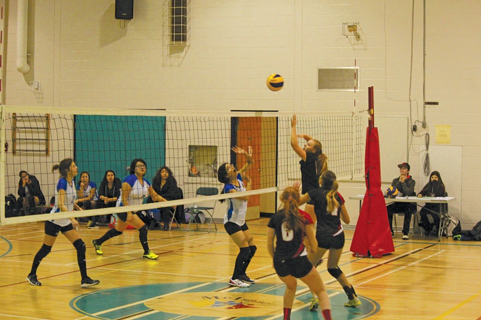 Kweens Volleyball