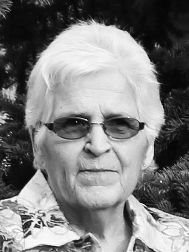 Beverly Jean Ann Kraychy (nee Sands), 1941 – 2017