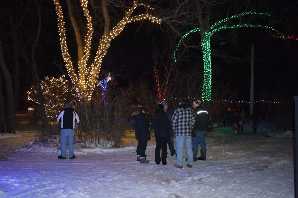 During the Winter Lights Festival, Canora residents enjoyed Winter Wonderland in King George Park on November 30. More photos of the festival and the parade will be included in the Courier’s Christmas issue being distributed on December 20.