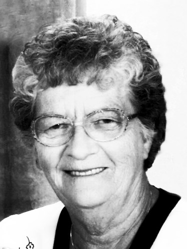 Noreen Rinas, 1930 - 2017