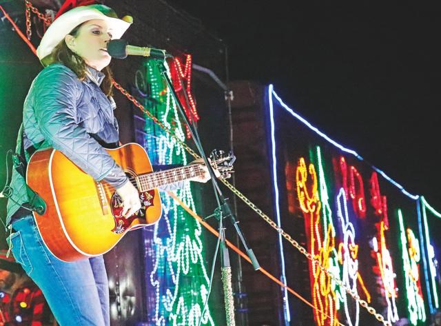 Terri Clark on Holiday Train