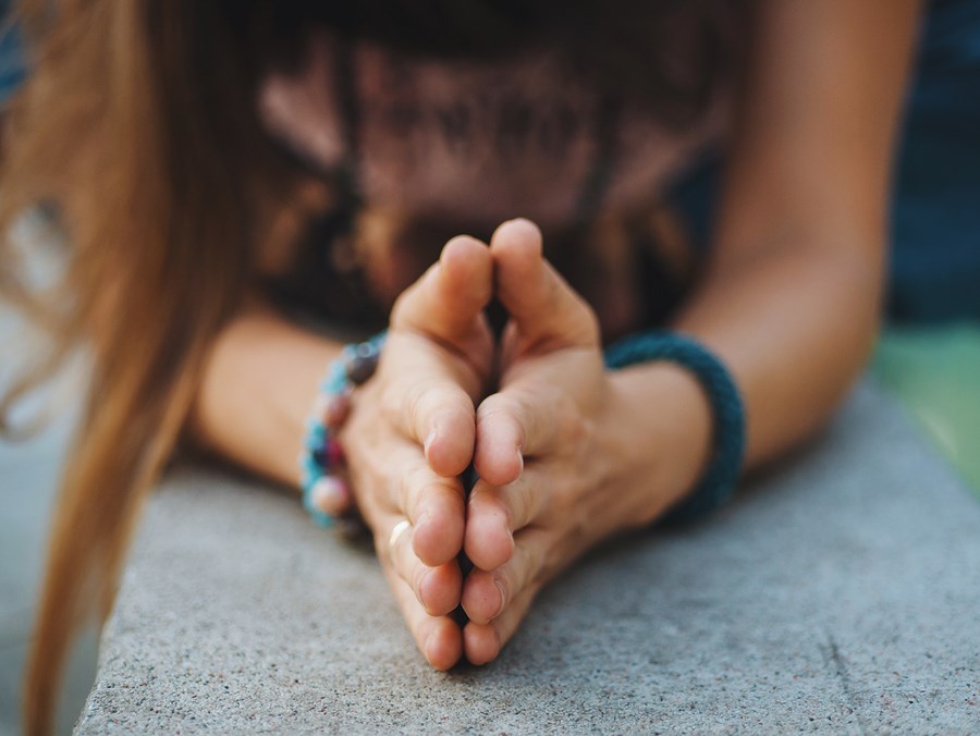 hip prayer