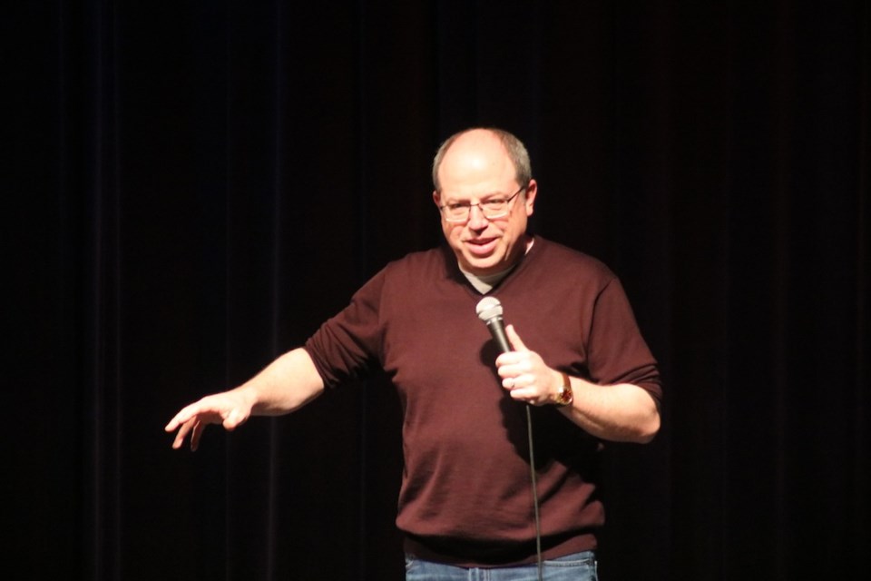 Yorktonites filled the Anne Portnuff Theatre last Sunday as Brent Butt took to the stage for his last show of the month. He regaled the crowd with stories of visiting Europe and airlines. Fellow comedian Jamie Hutchinson also delivered a brief stand-up routine.