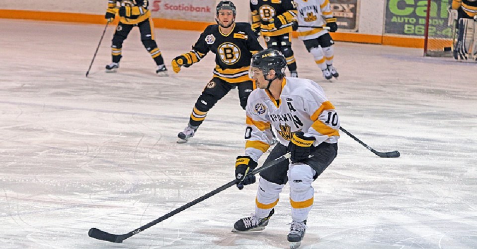 Hawks v Bruins