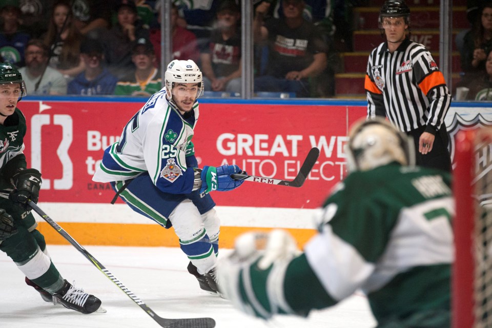 Battlefords North Stars alumni and Swift Current Broncos forward Tanner Nagel kept a close eye on Everett Silvertips goaltender Carter Hart during the WHL final. Photo courtesy of Robert Murray/WHL