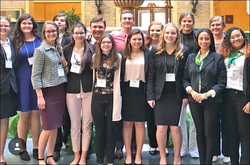 The group of Canadian 4-Hers who participated in a National 4-H Conference.