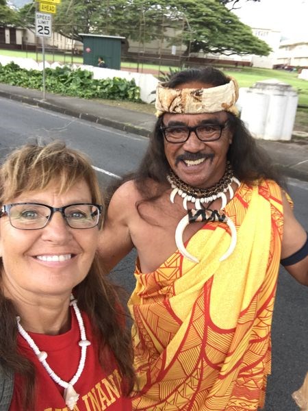 Hawaii Helen and Kamsakani