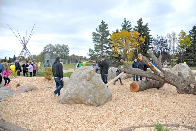 New park offers interaction with nature_5