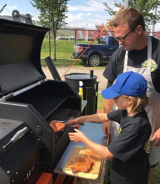 Ella Ruf was manning the barbecue during the BBQ on the Bow competition where, with her brother Flynn, she entered in the junior division while her father, Jared Ruf of Togo, kept an eye on the proceedings.