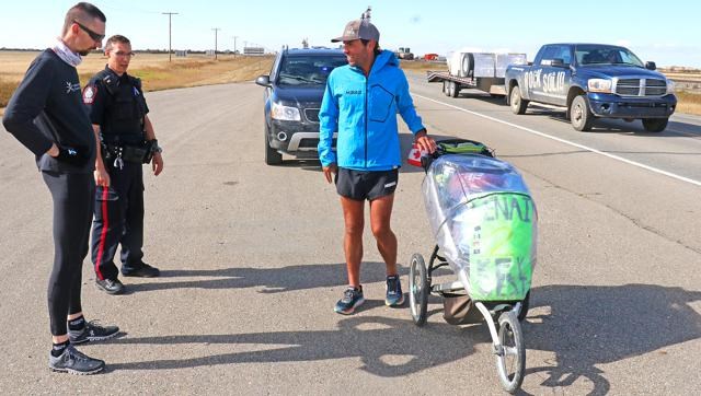 U.S. runner passes through Weyburb