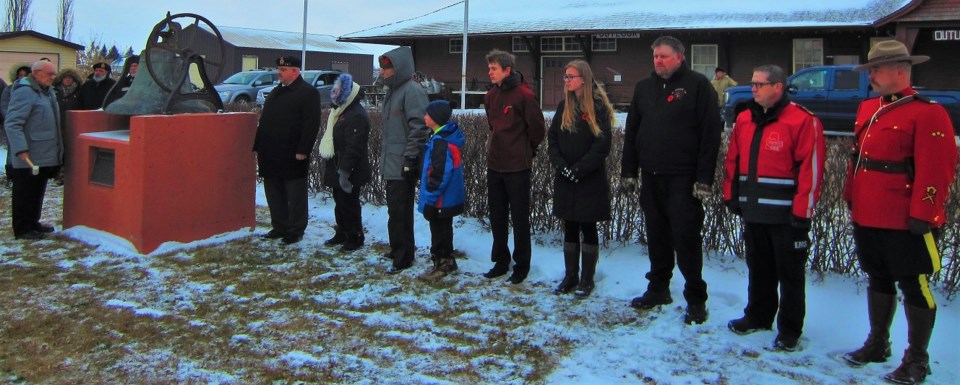 Town’s Remembrance Day Tolls Bell of Peace_0