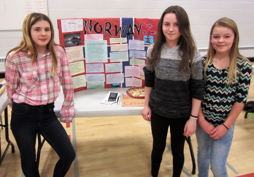 OHS Grade Six Students Hold FolkFest_0